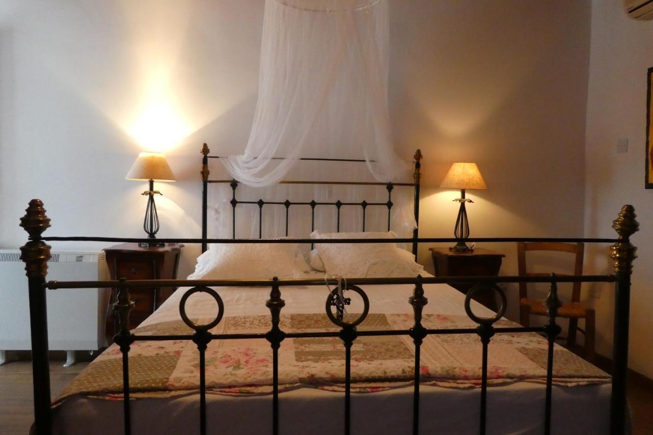 Lola'S Cottage & Garden Kalokhorio Екстер'єр фото