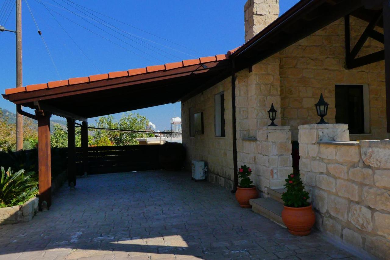 Lola'S Cottage & Garden Kalokhorio Екстер'єр фото